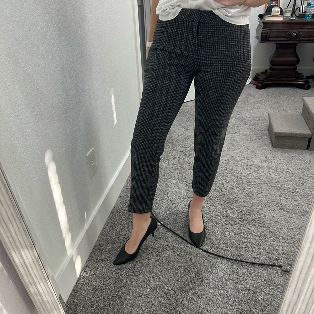 NWT Banana Republic Gray and Black Pants